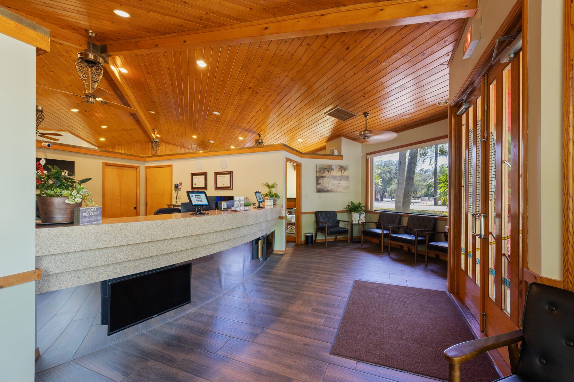 laser treatment on knee